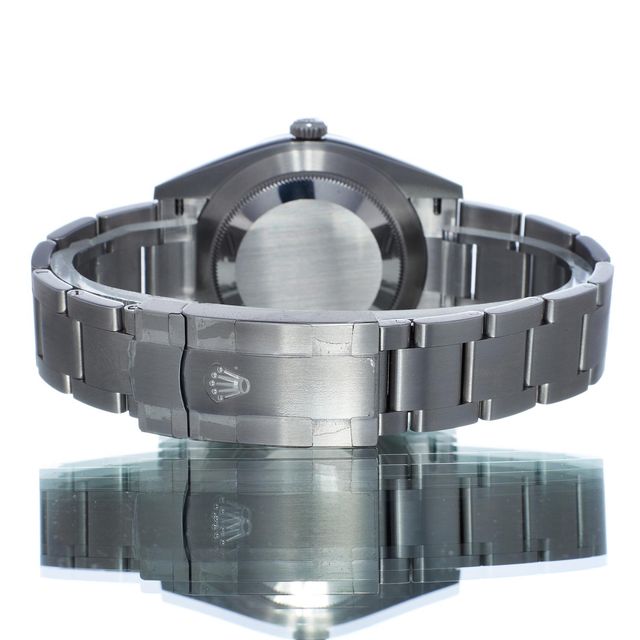 Rolex Oyster Perpetual 124300 Image 3